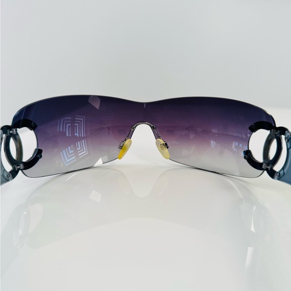 Rare 🖤 Vintage Chanel CC rimless sunglasses. - Picture 8 of 9